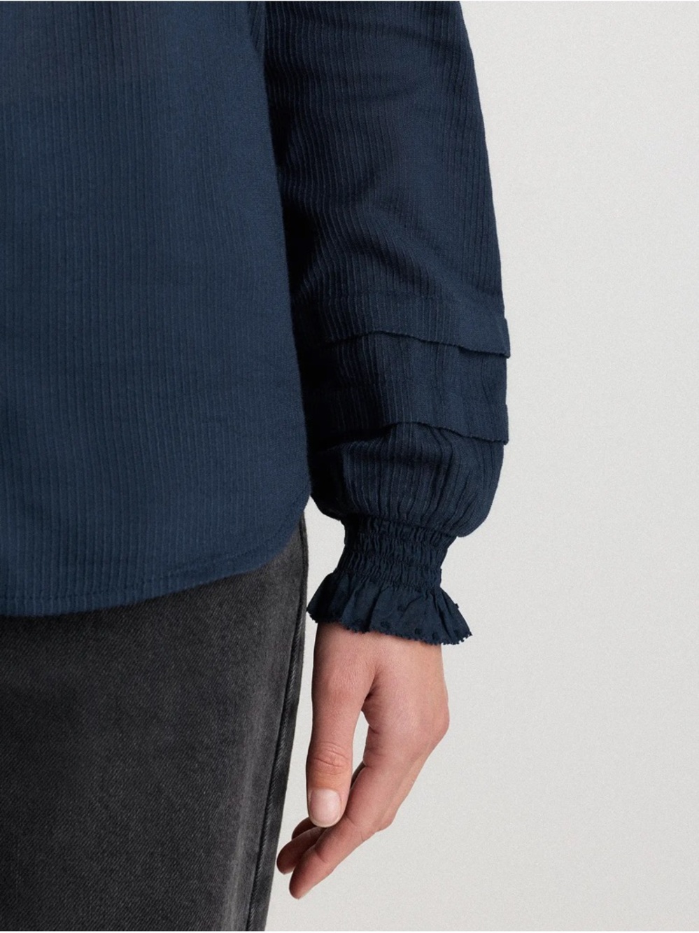 Quince Organic Textured Cotton Peasant Classic Navy Ruffle Sleeve‎ Blouse XL - Picture 5 of 14